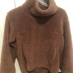 Lululemon Brown sweater